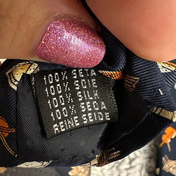 Caesar Roma 100% Silk Neck Tie Navy Musical Instruments Piano Cello Formal - Picture 6 of 6